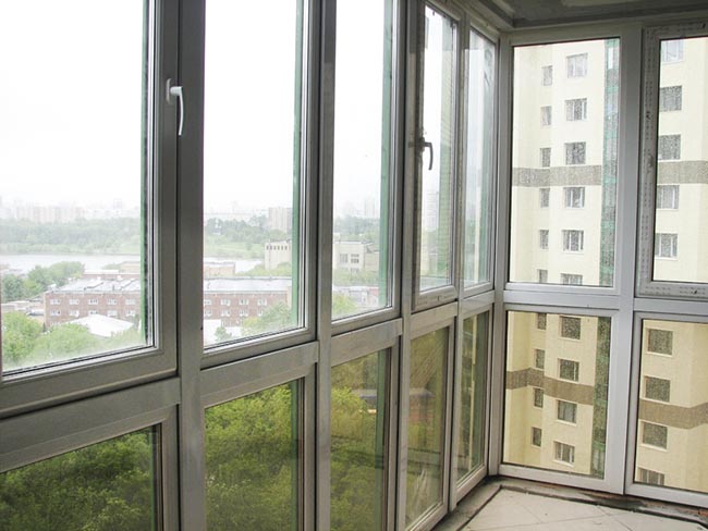 Ремонт застекленных балконов и лоджий в Ликино-Дулёво и области Ликино-Дулёво
