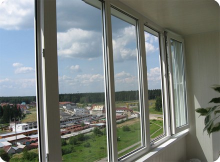 пластиковое окно балконное Ликино-Дулёво